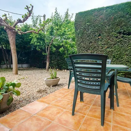 Casa Con Piscina Y Parking En Girona
